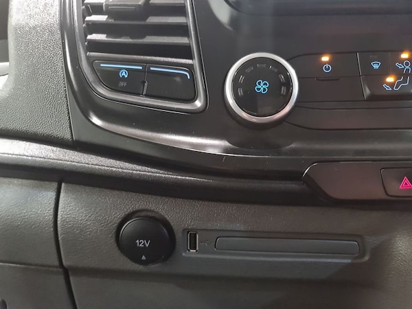 Used Ford Transit 2022 for sale - 75998015: Photo 41