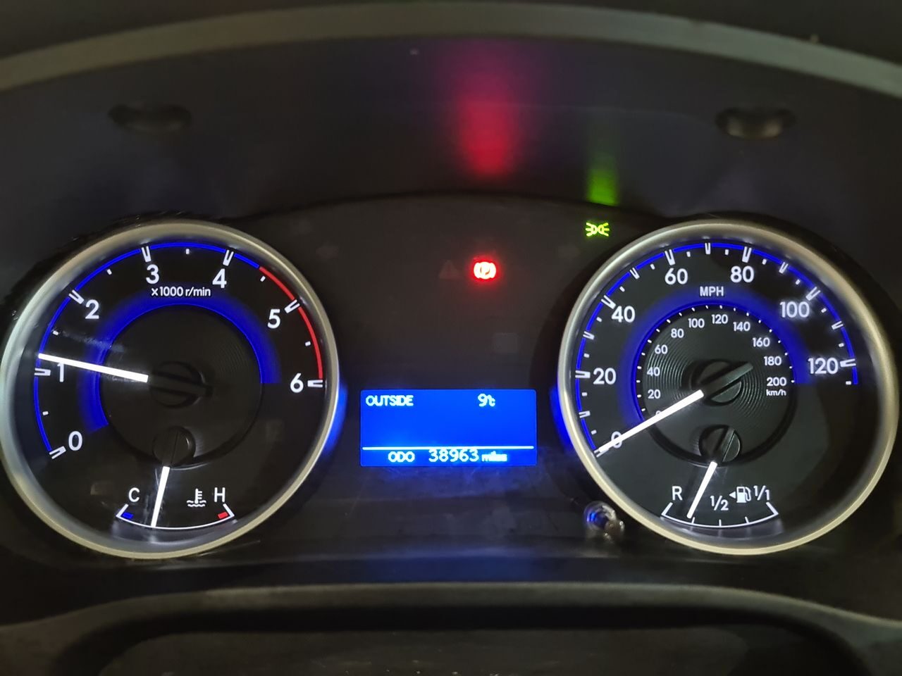 Used Toyota Hilux 2020 for sale - 77337739: Photo 26