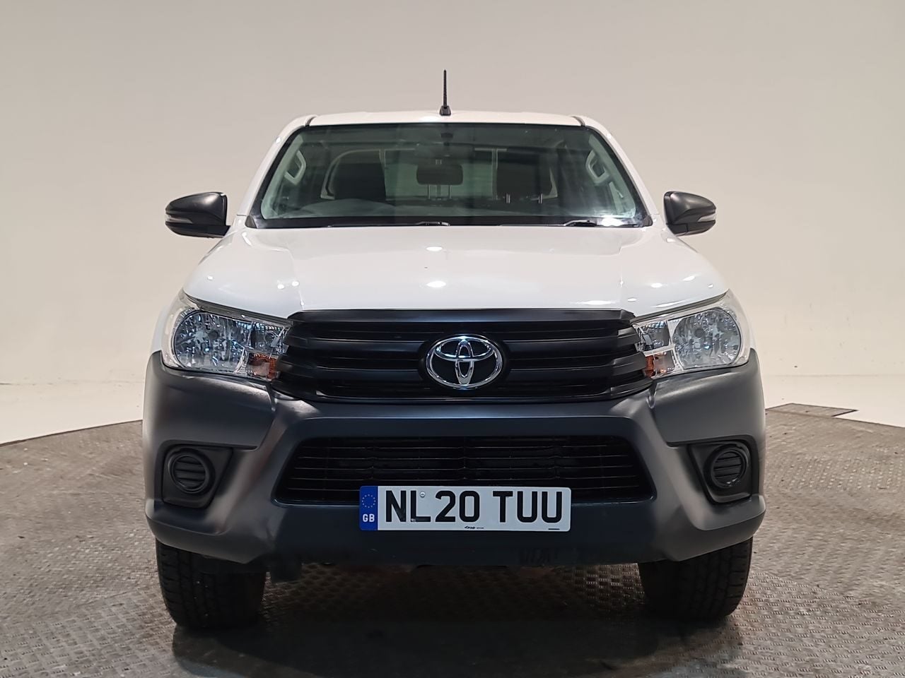 Used Toyota Hilux 2020 for sale - 77337739: Photo 3
