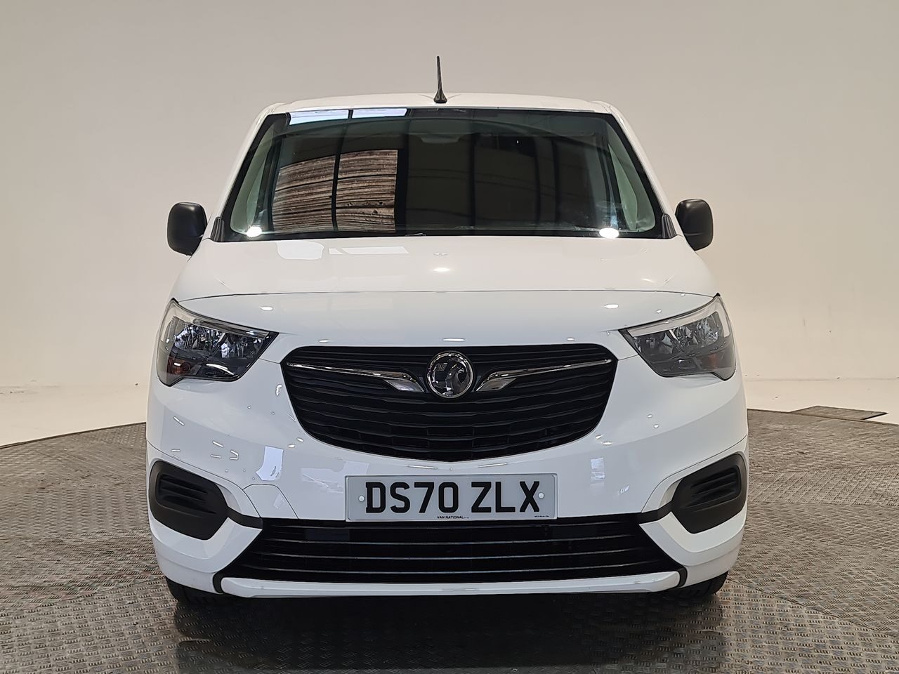 Used Vauxhall Combo 2020 for sale - 76544774: Photo 3