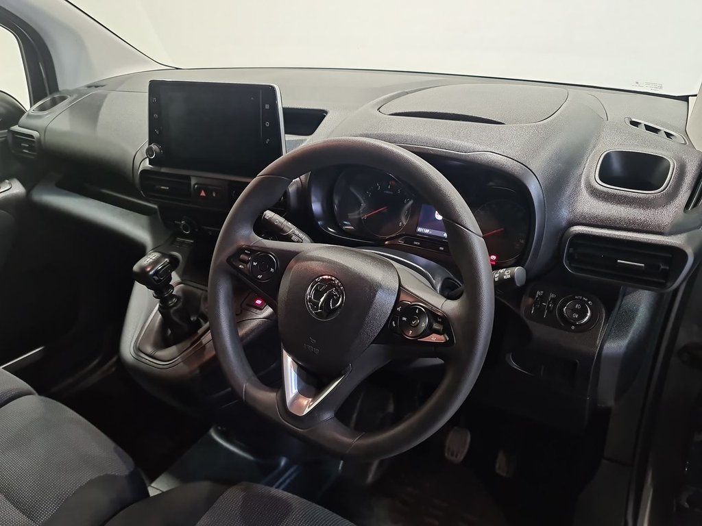 Used Vauxhall Combo 2024 for sale - 76469861: Photo 5