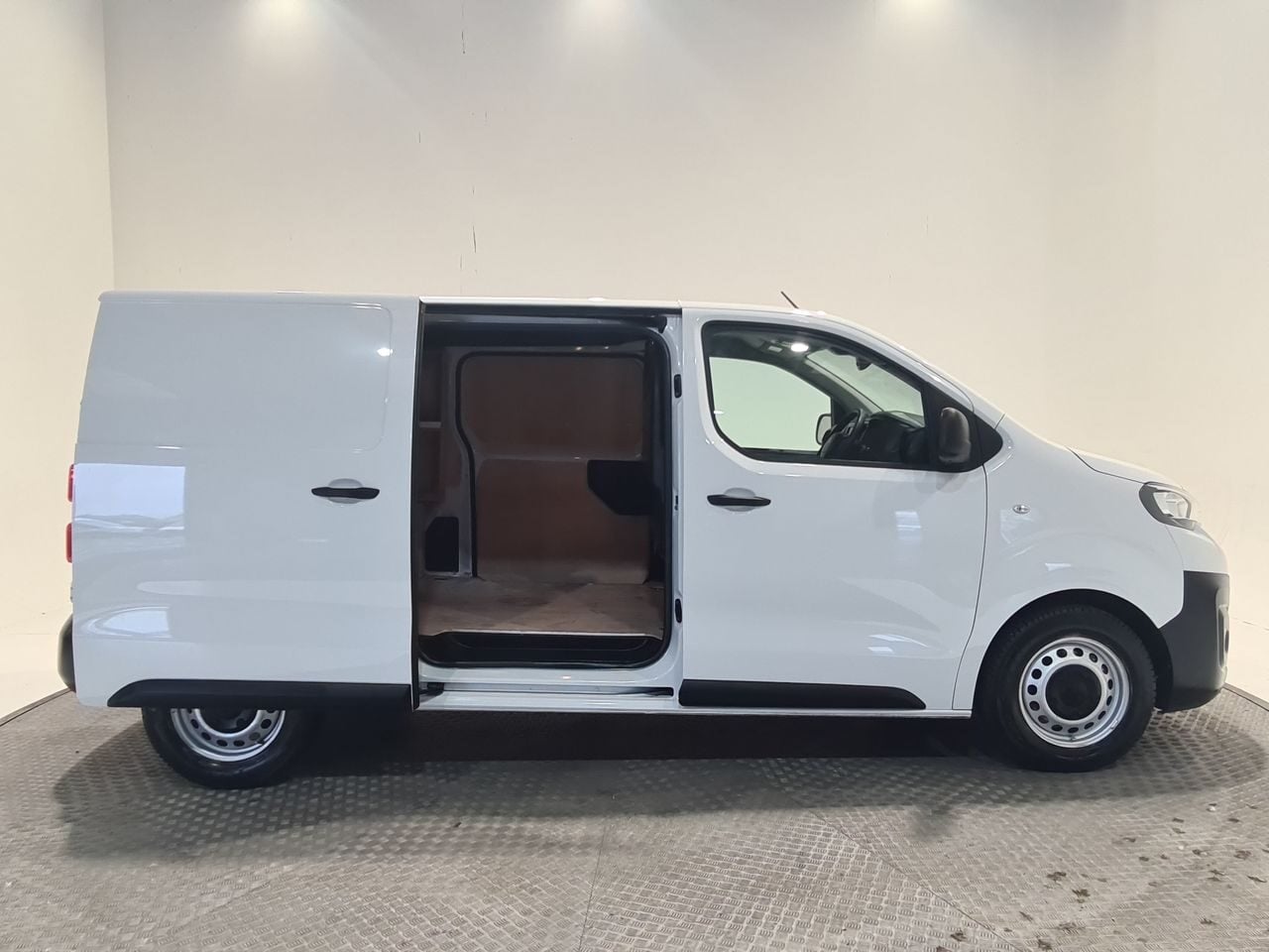 Used Peugeot Expert 2024 for sale - 78179429: Photo 18