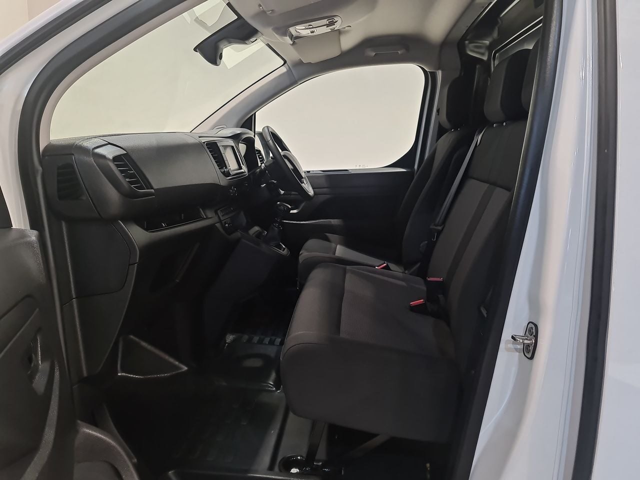 Used Peugeot Expert 2024 for sale - 78179429: Photo 7