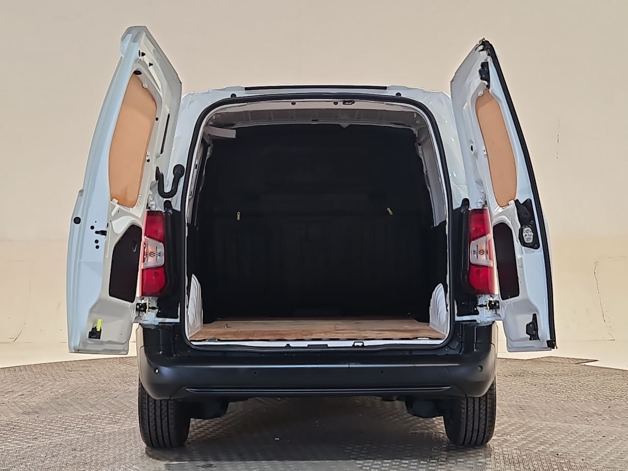 Used Peugeot Partner 2021 for sale - 76544798: Photo 13