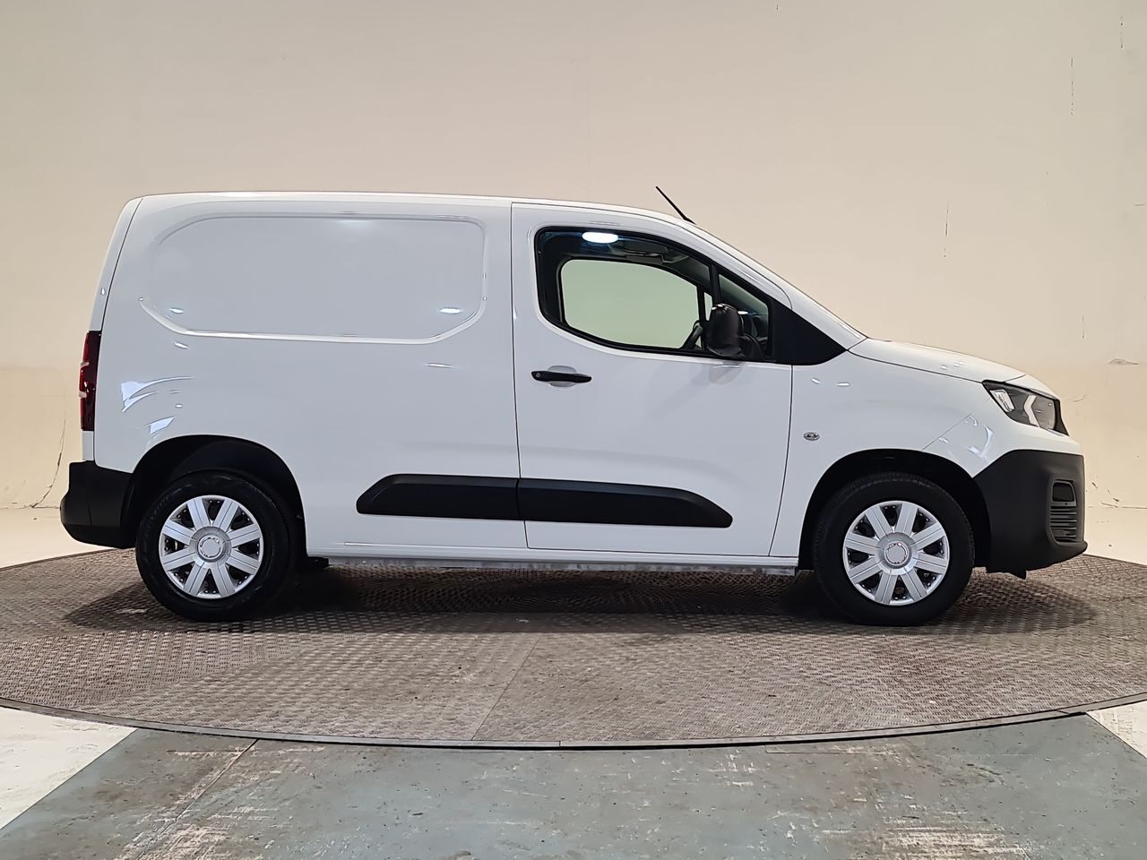 Used Peugeot Partner 2021 for sale - 76544798: Photo 16