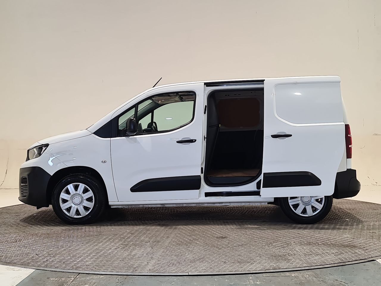 Used Peugeot Partner 2021 for sale - 76544798: Photo 9