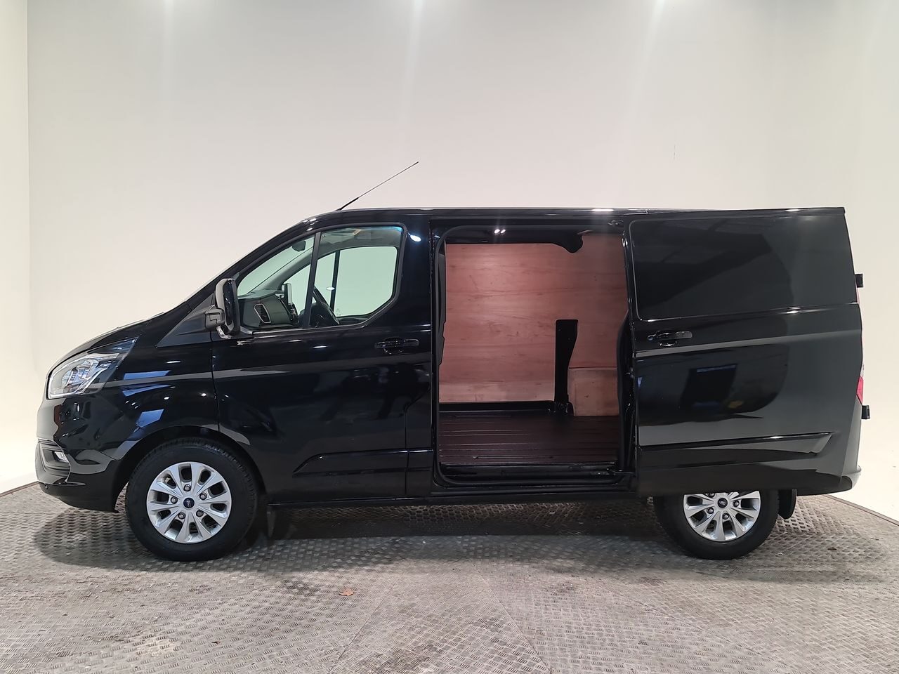 Used Ford Transit Custom 2023 for sale - 76544884: Photo 10
