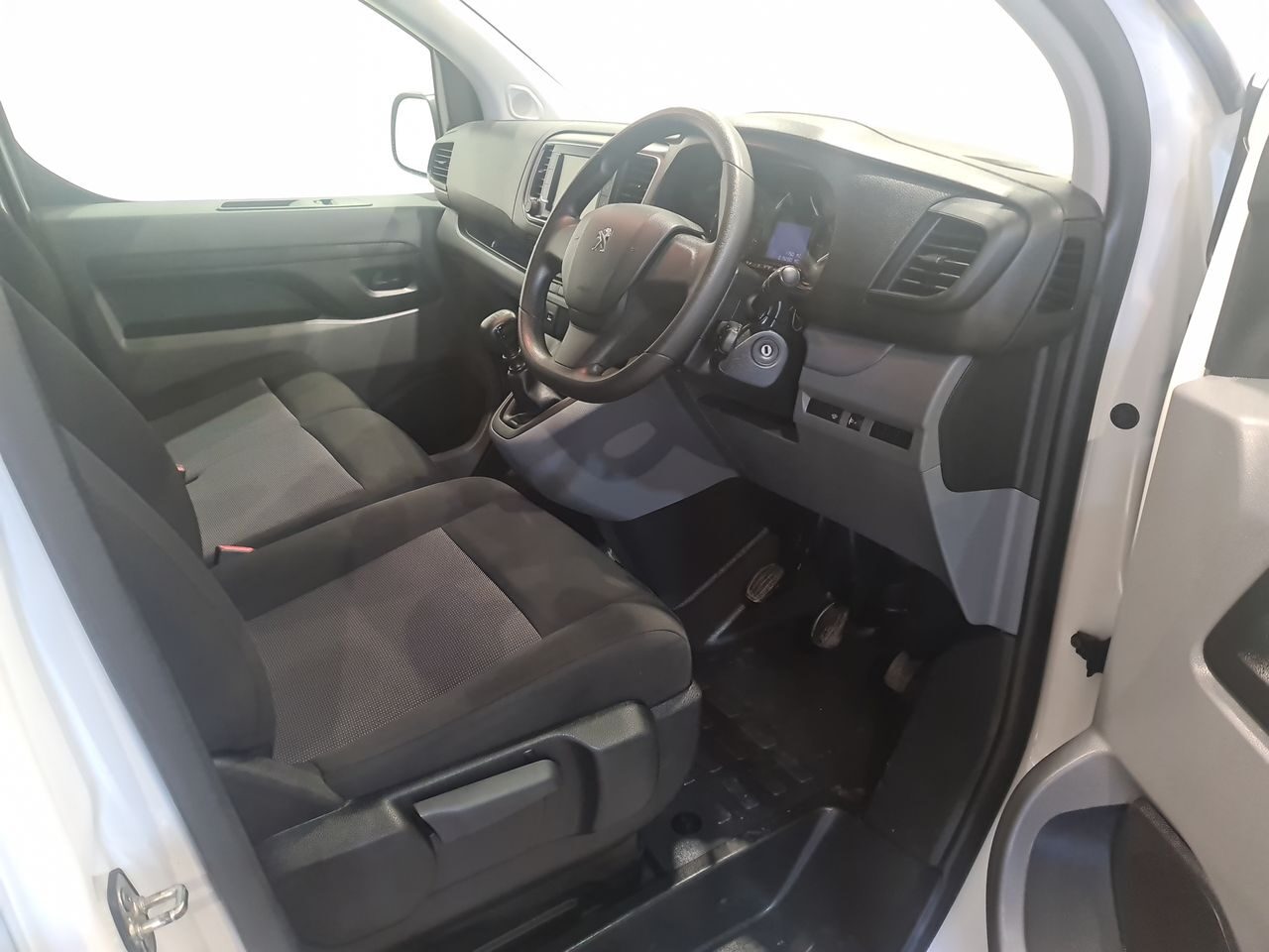 Used Peugeot Expert 2023 for sale - 77355145: Photo 18