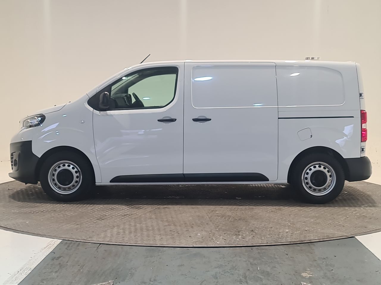 Used Peugeot Expert 2023 for sale - 77355145: Photo 5