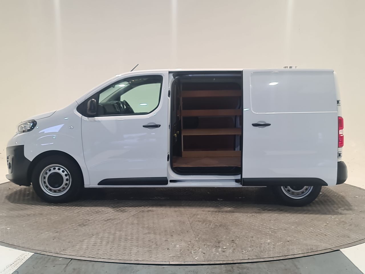 Used Peugeot Expert 2023 for sale - 77355145: Photo 9