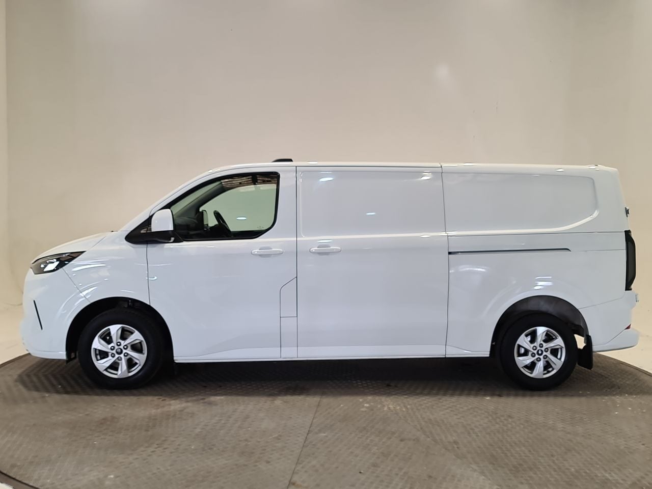 Used Ford Transit Custom 2023 for sale - 77905682: Photo 6
