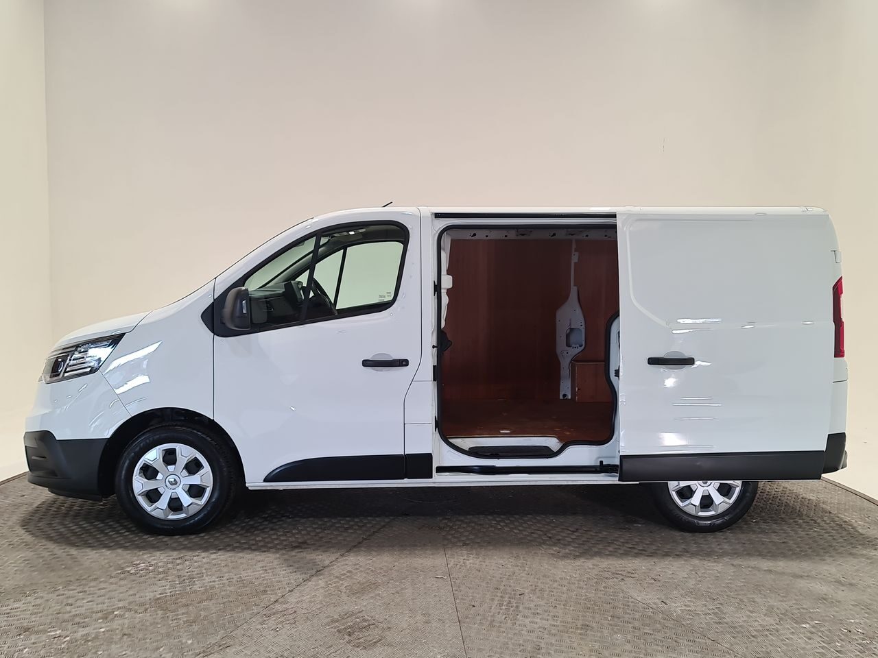 Used Renault Trafic 2023 for sale - 76653785: Photo 9