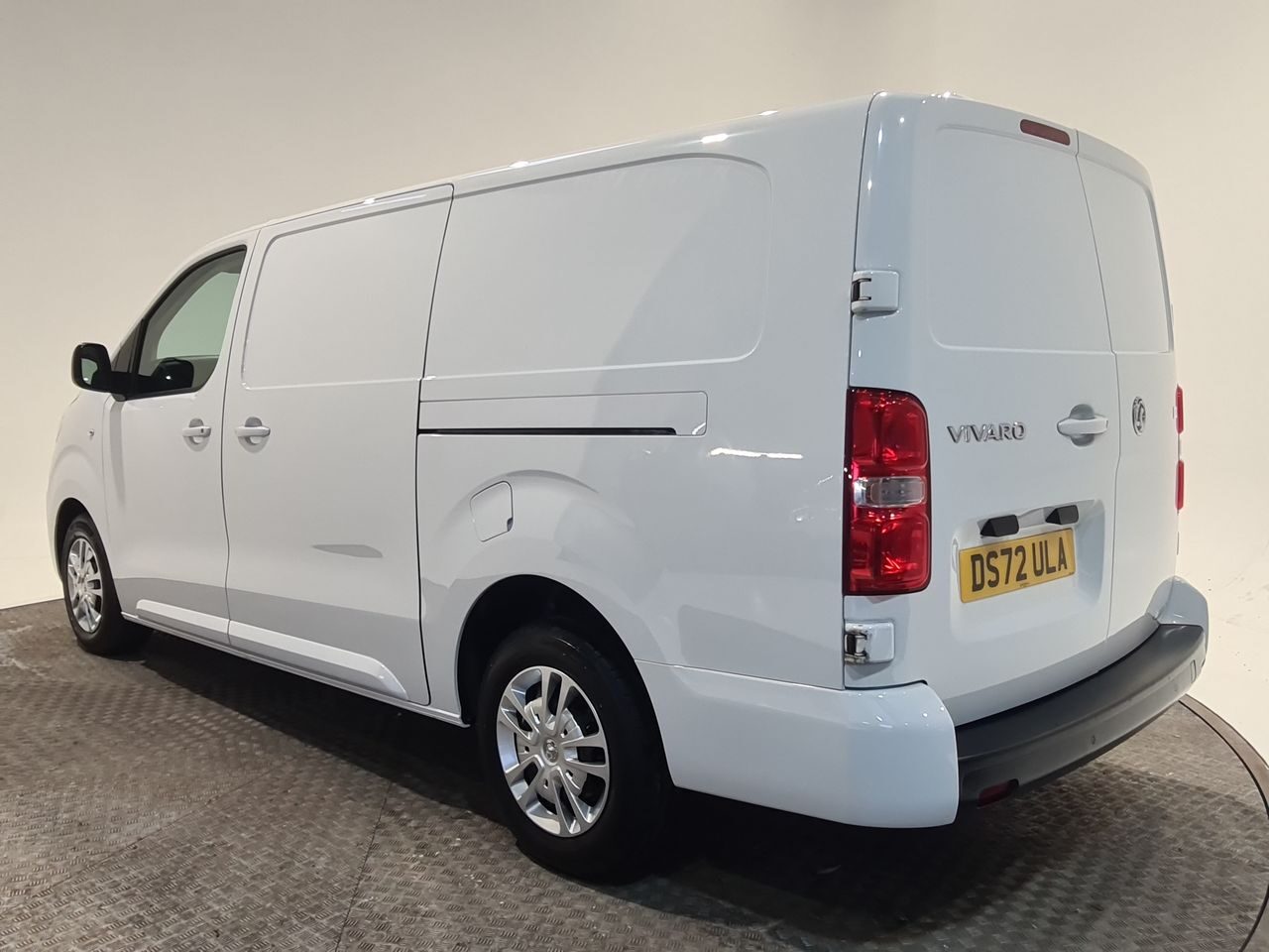 Used Vauxhall Vivaro 2023 for sale - 77546276: Photo 10