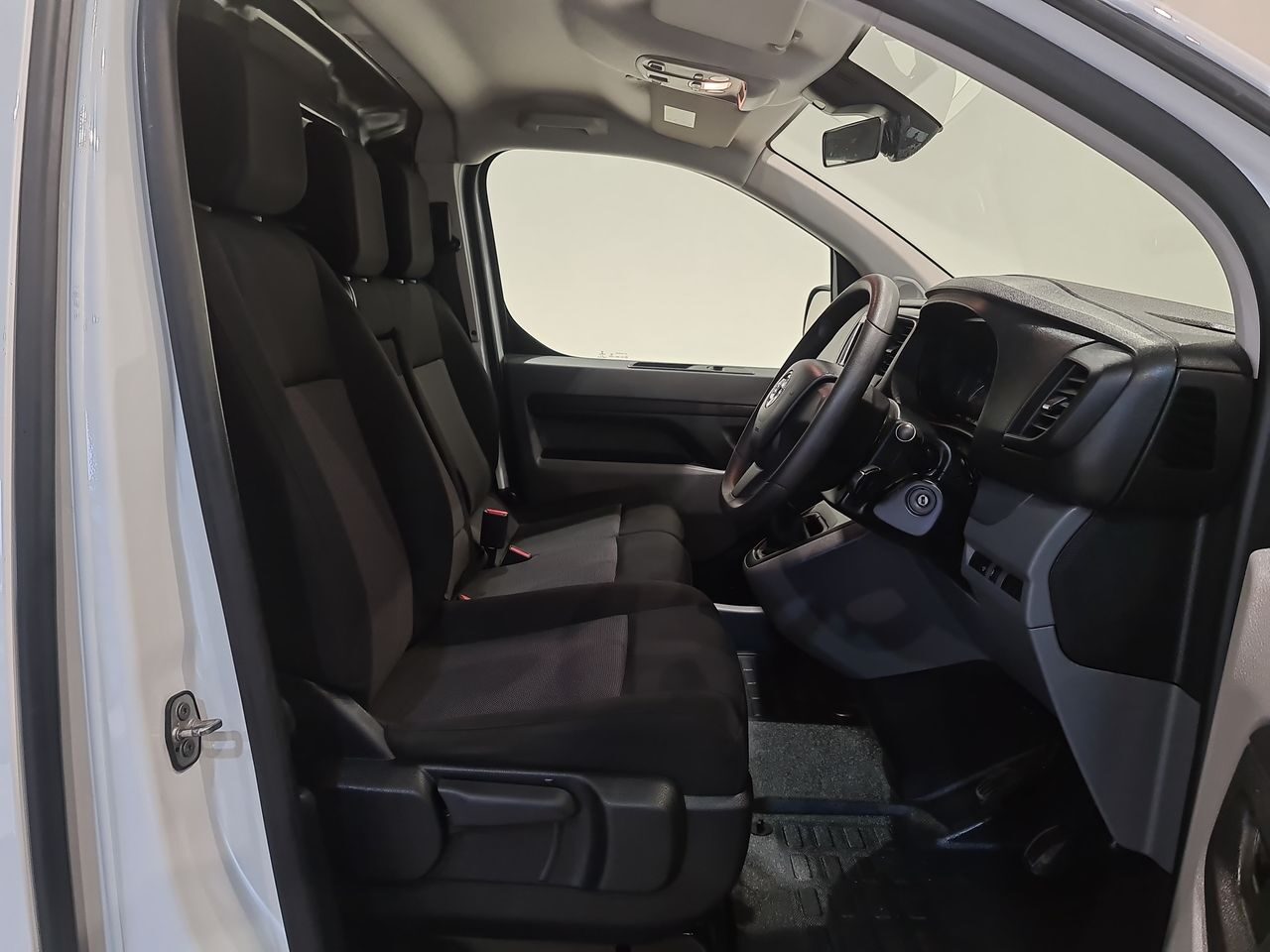 Used Vauxhall Vivaro 2023 for sale - 77546276: Photo 19