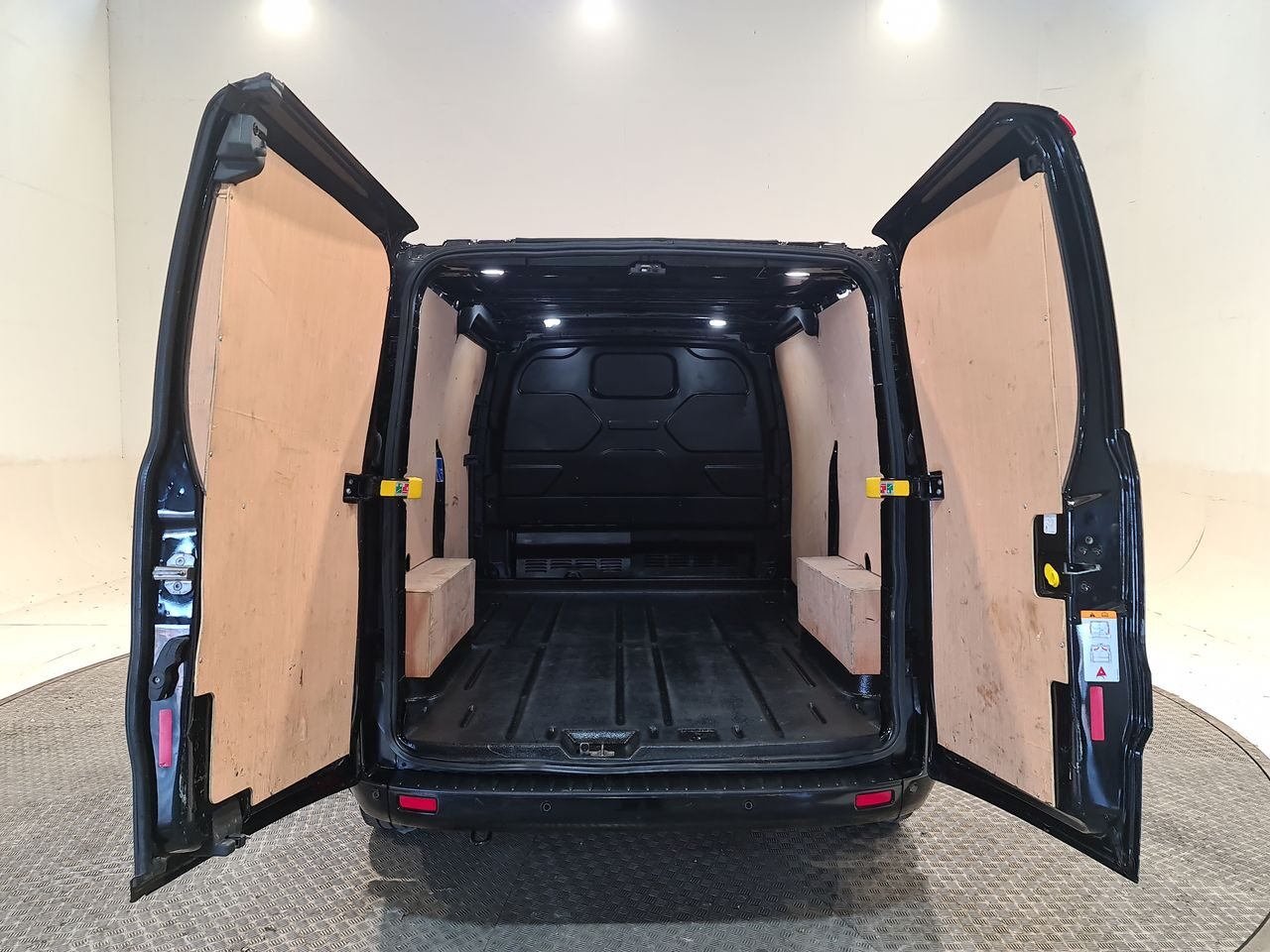 Used Ford Transit Custom 2022 for sale - 76544780: Photo 14