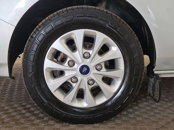 Used Ford Transit Custom 2022 for sale - 74765877: Photo 12
