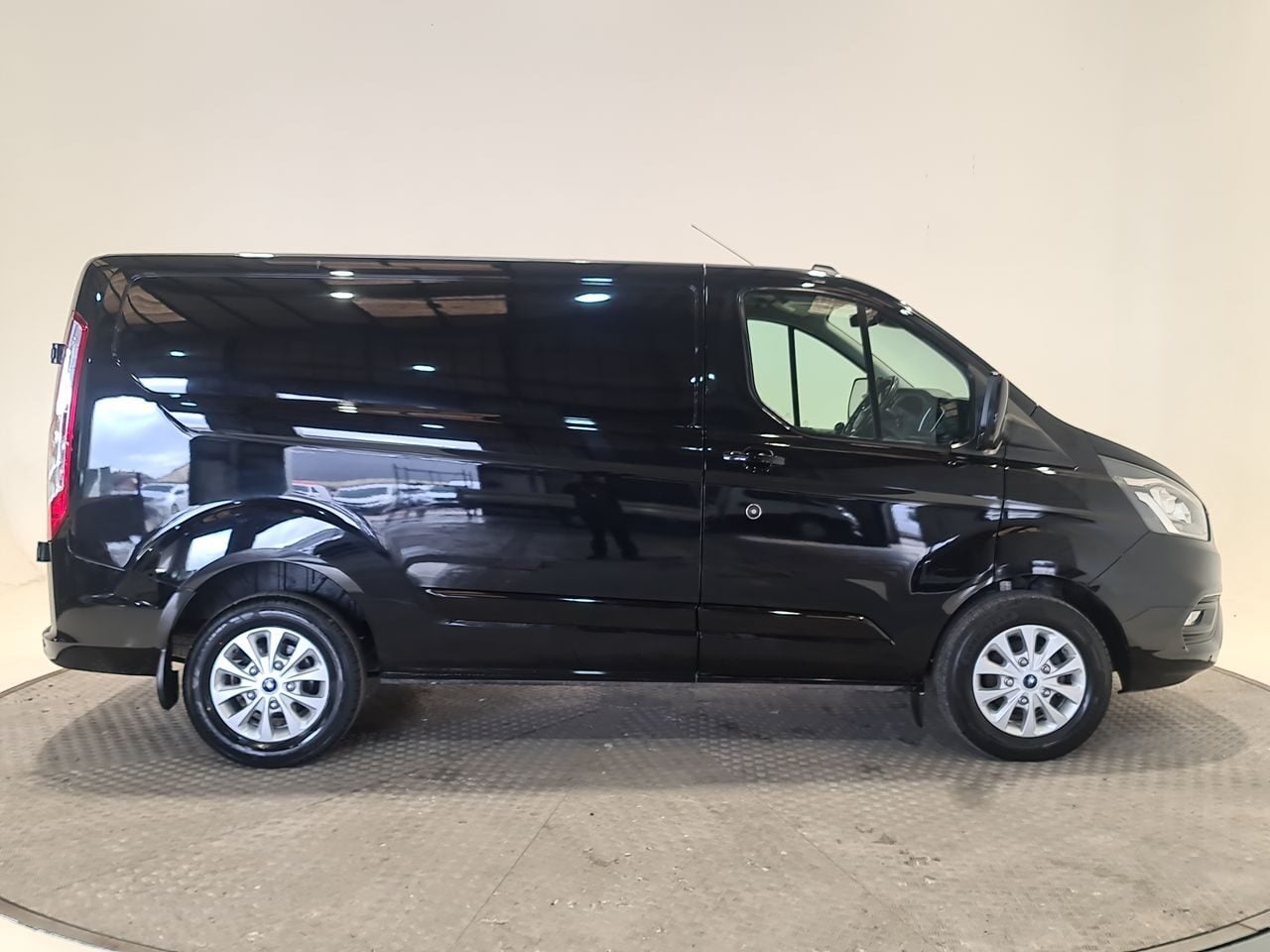 Used Ford Transit Custom 2023 for sale - 77729176: Photo 18