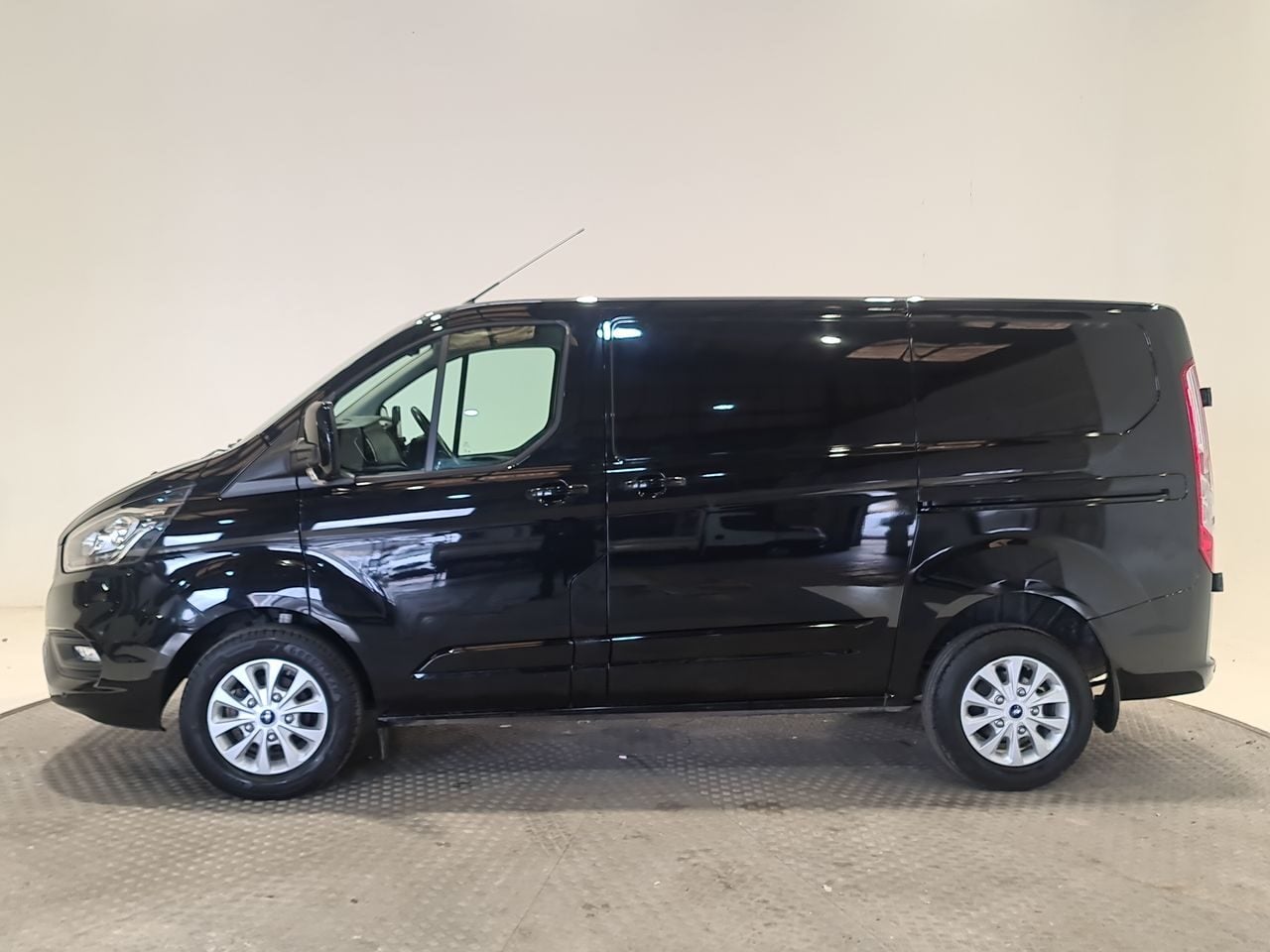 Used Ford Transit Custom 2023 for sale - 77729176: Photo 6