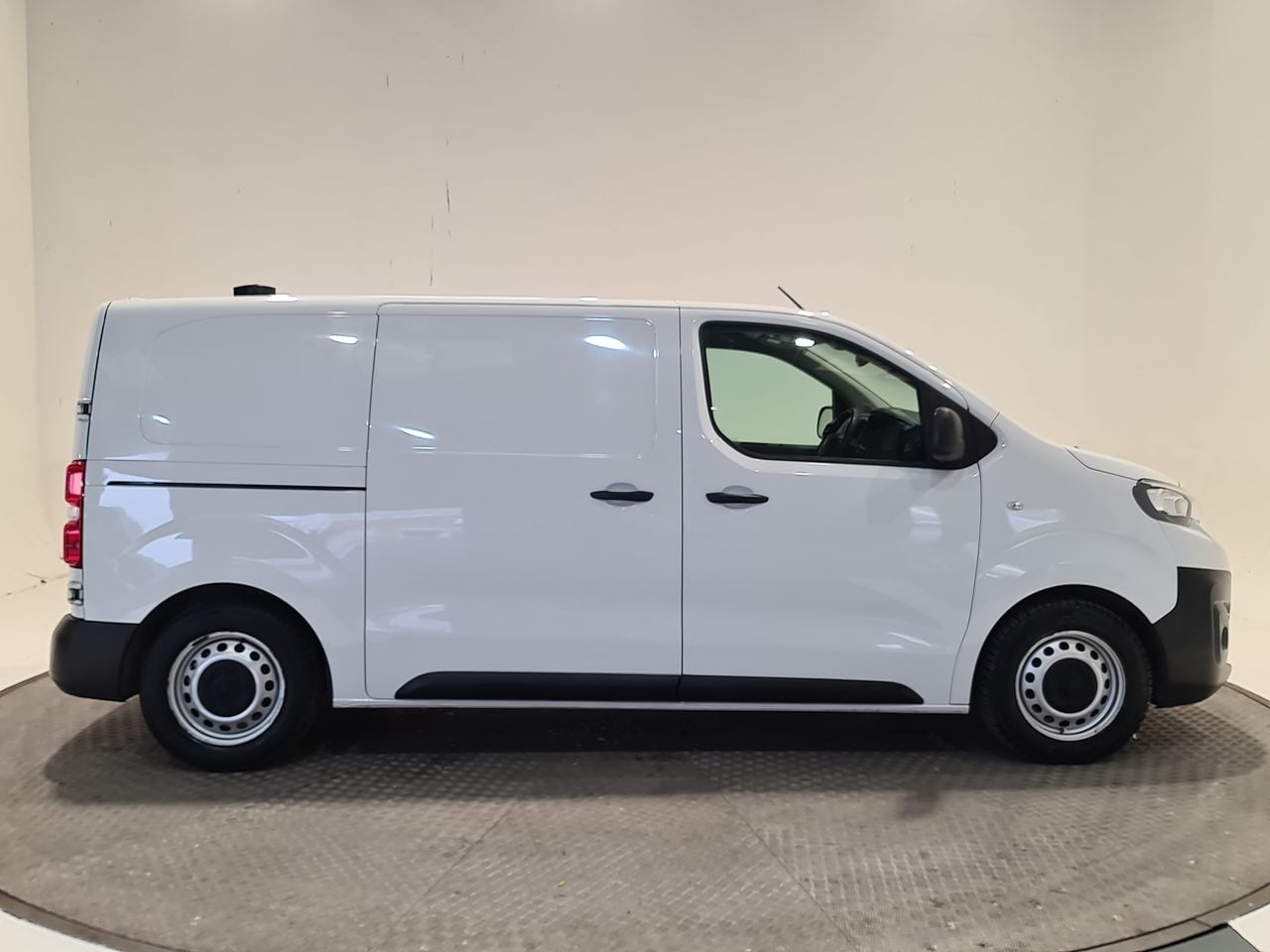 Used Peugeot Expert 2022 for sale - 78179420: Photo 15