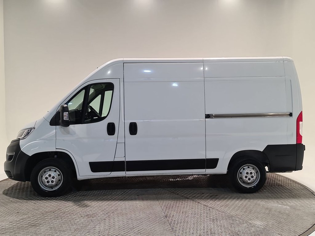 Used Vauxhall Movano 2023 for sale - 76420008: Photo 9