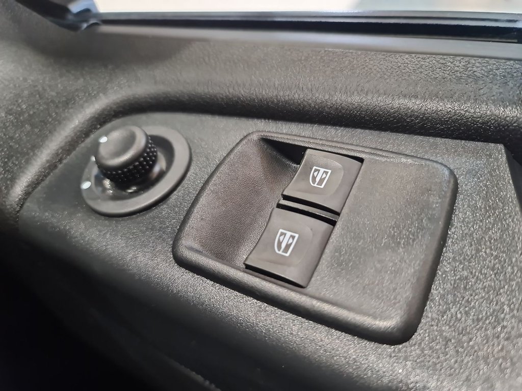 Vehicle 33