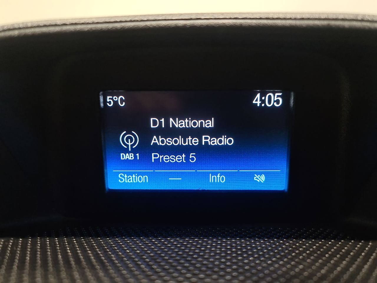 Used Ford Transit Custom 2017 for sale - 77747857: Photo 24