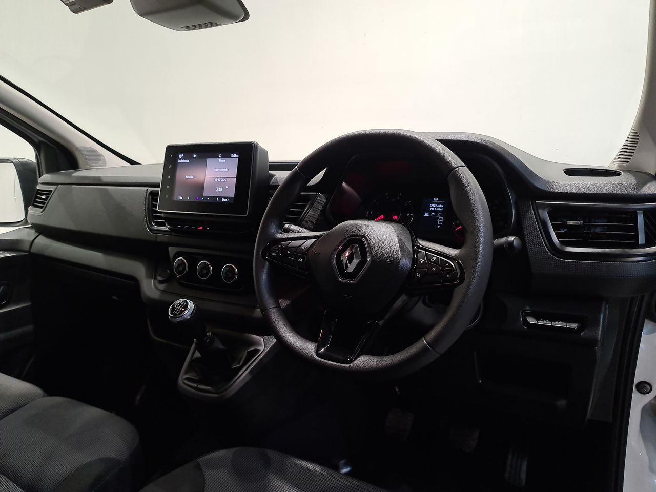 Used Renault Trafic 2022 for sale - 77187611: Photo 18