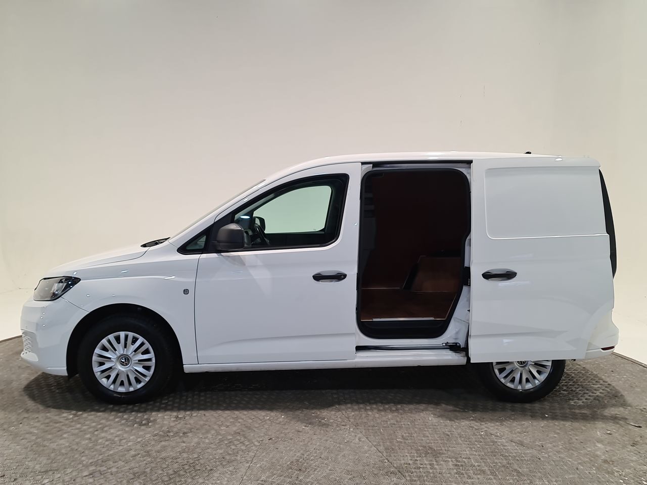 Used Volkswagen Caddy 2023 for sale - 77445878: Photo 10