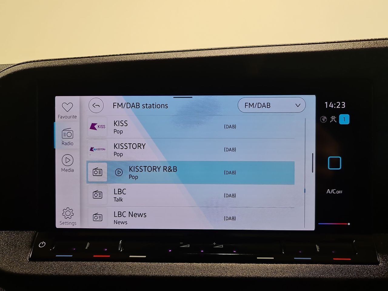 Used Volkswagen Caddy 2023 for sale - 77445878: Photo 24