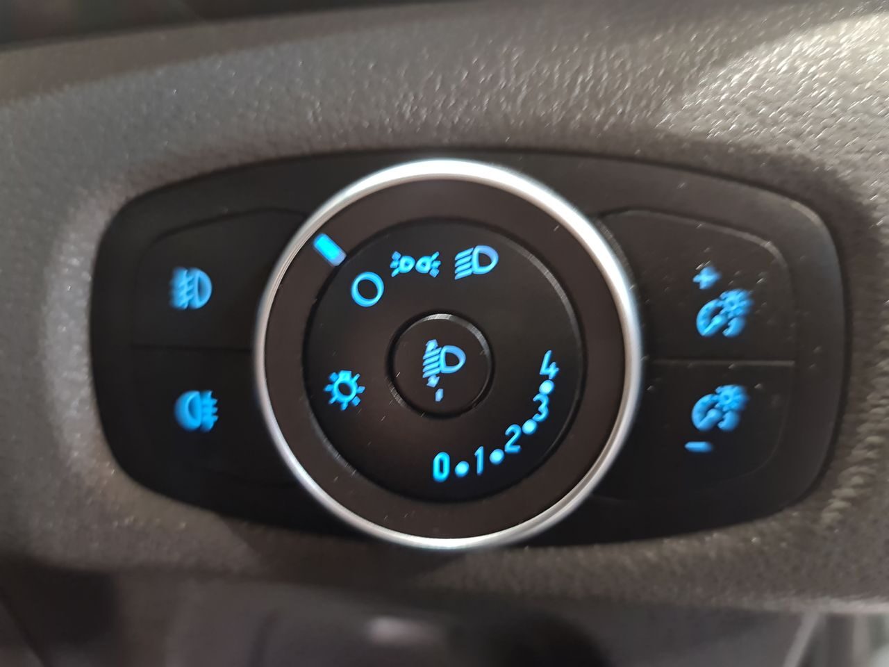 Used Ford Tourneo Custom 2018 for sale - 76544772: Photo 22