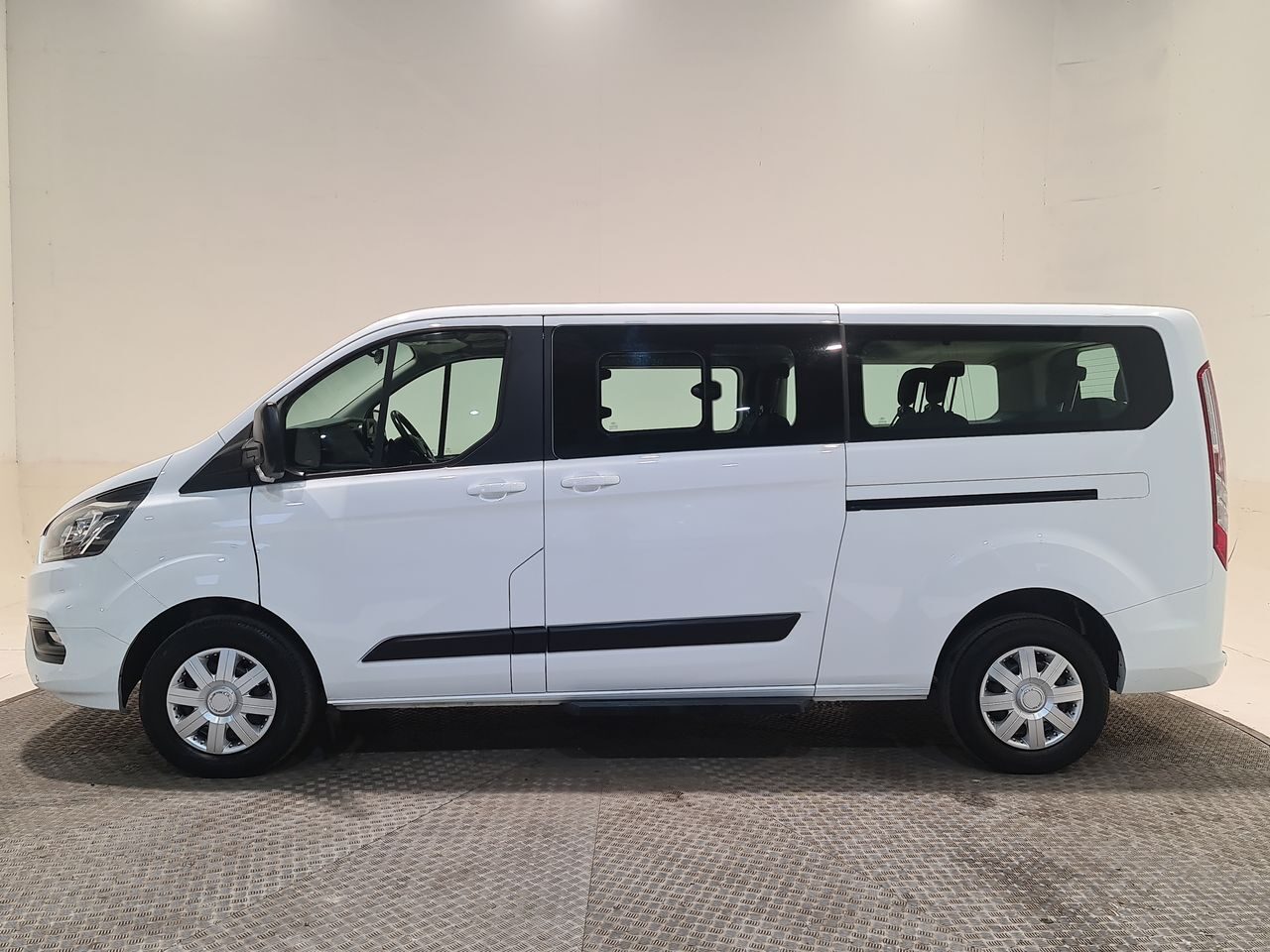 Used Ford Tourneo Custom 2018 for sale - 76544772: Photo 6