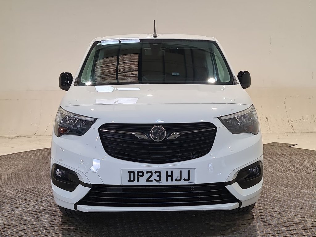 Used Vauxhall Combo 2023 for sale - 76132280: Photo 3