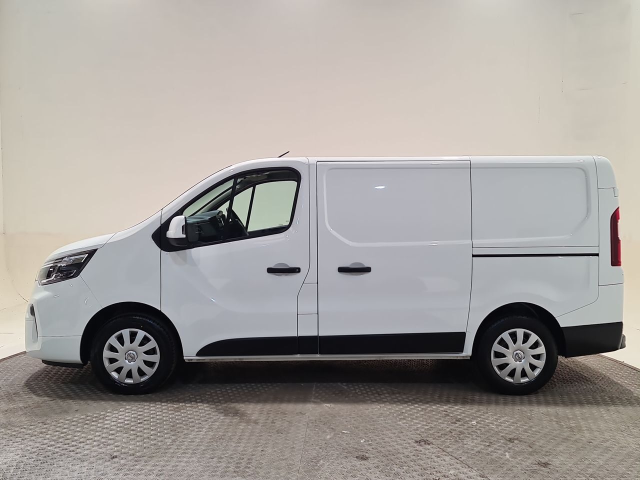 Used Nissan Primastar 2023 for sale - 77463034: Photo 5