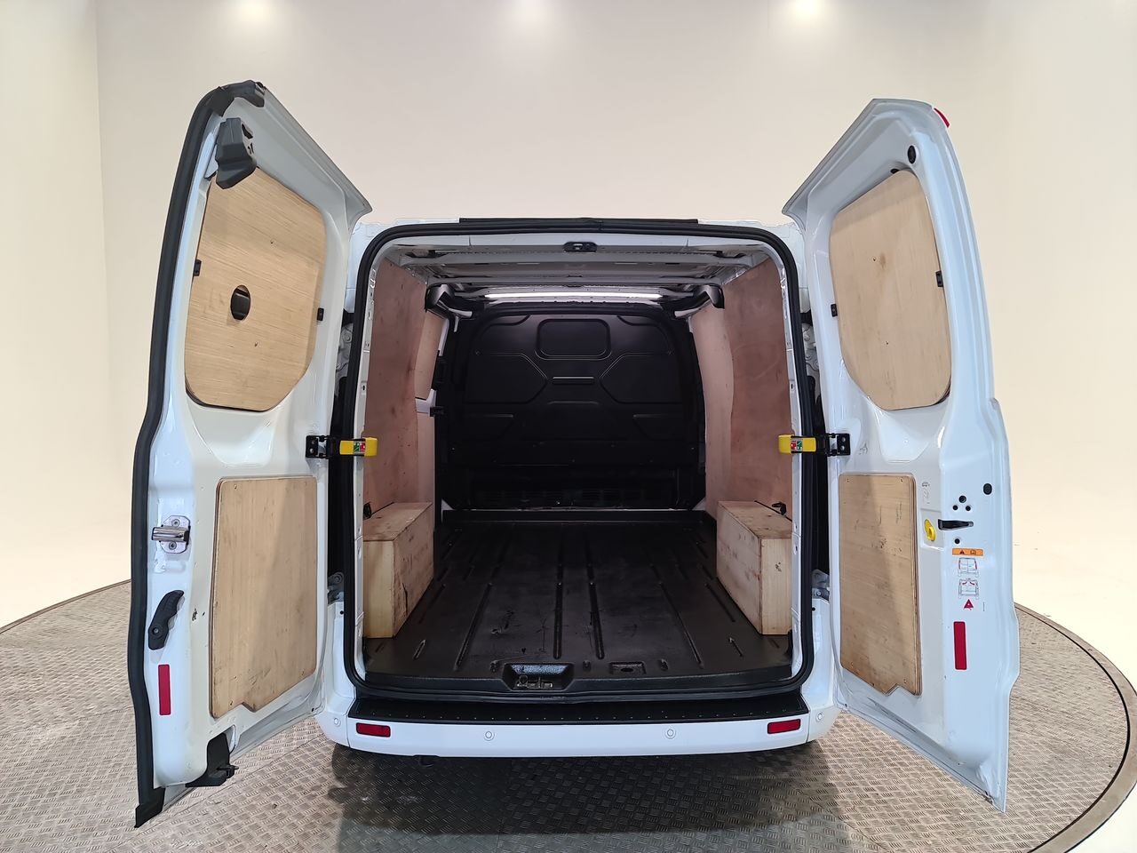 Used Ford Transit Custom 2023 for sale - 76544752: Photo 14