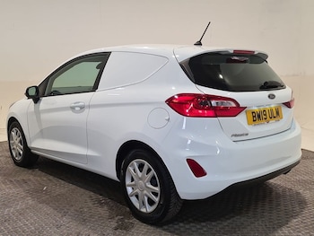 Used Ford Fiesta Van 2019 for sale - 75961497: Photo
