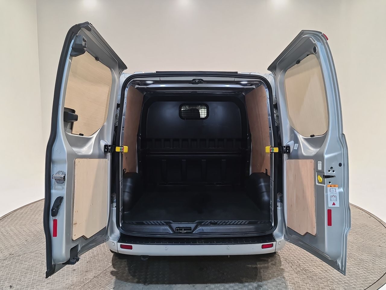 Used Ford Transit Custom 2023 for sale - 76819791: Photo 14