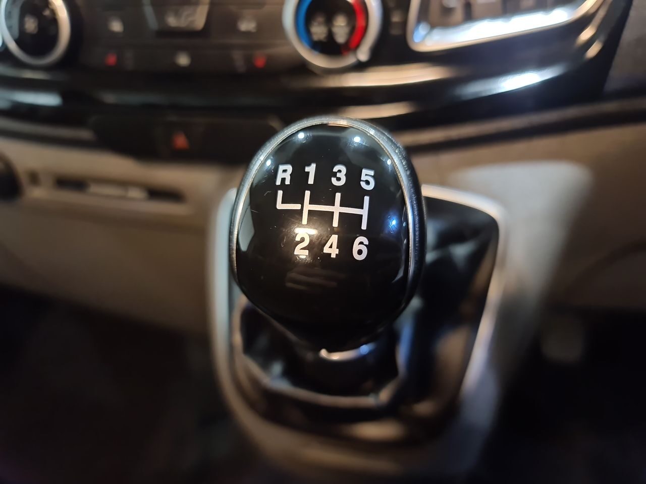 Used Ford Transit Custom 2023 for sale - 76819791: Photo 25