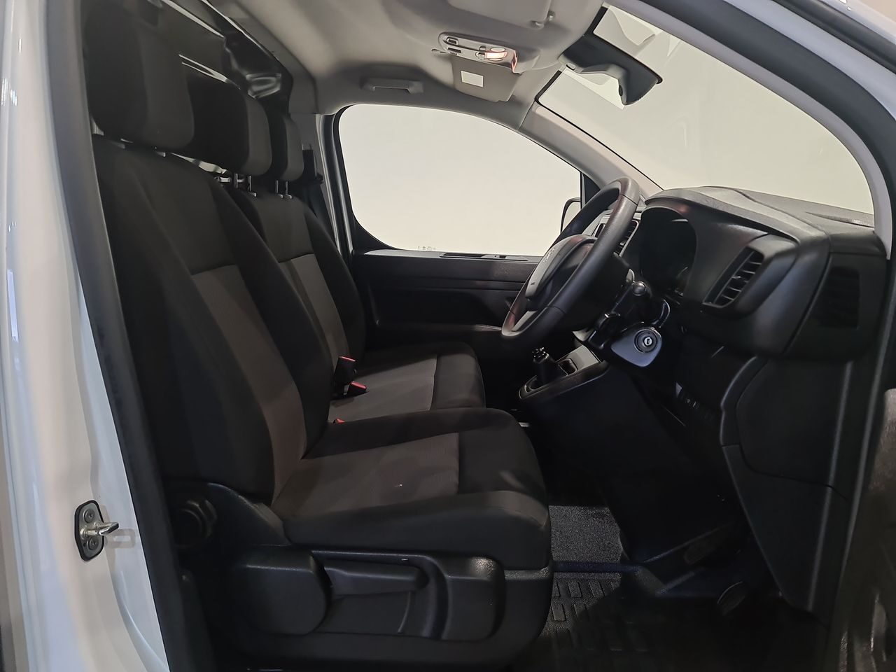 Used Peugeot Expert 2023 for sale - 76544756: Photo 19