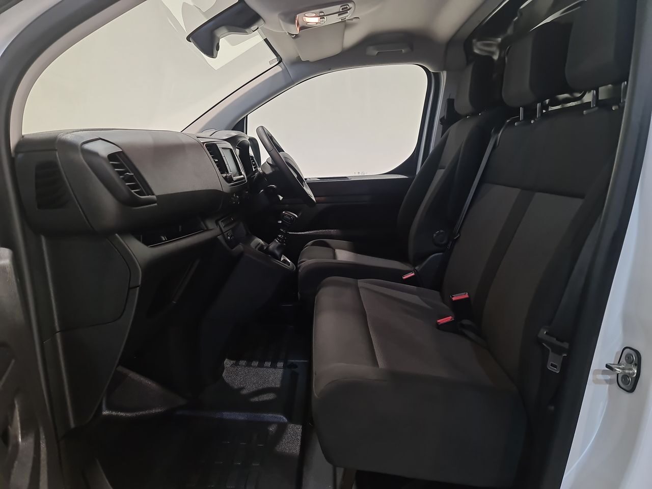 Used Peugeot Expert 2023 for sale - 76544756: Photo 7