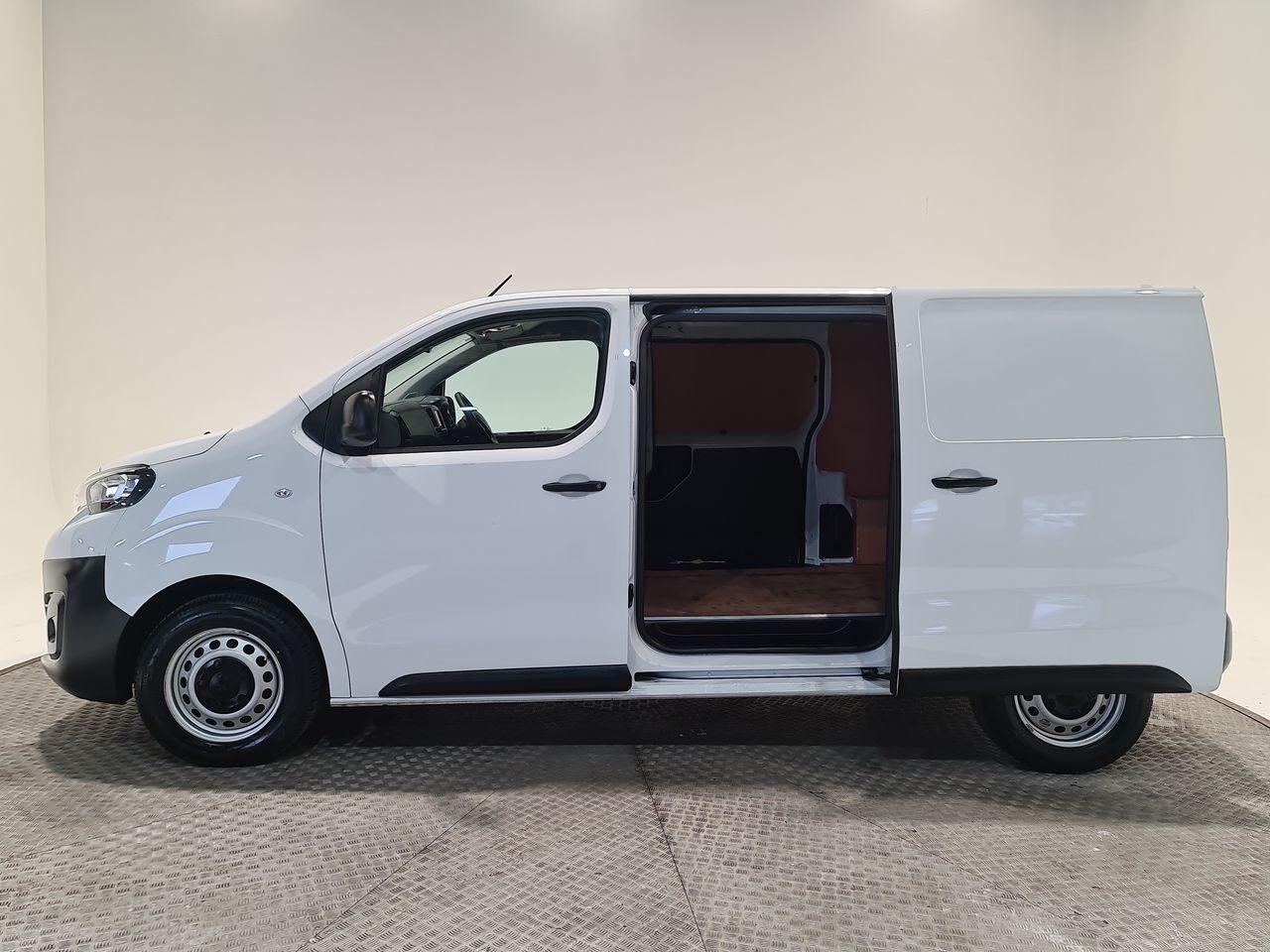 Used Peugeot Expert 2023 for sale - 76544756: Photo 9