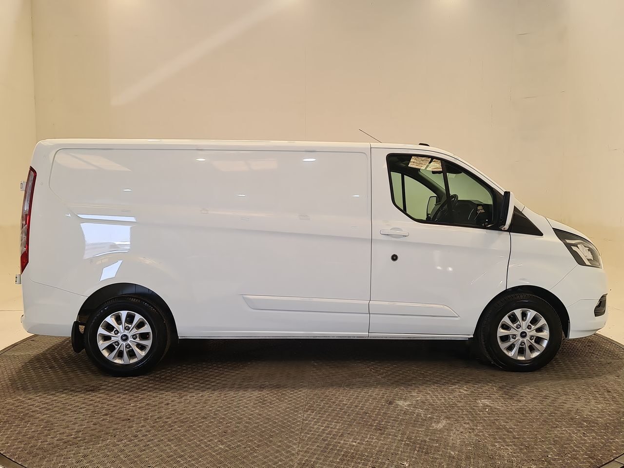 Used Ford Transit Custom 2022 for sale - 76544757: Photo 18
