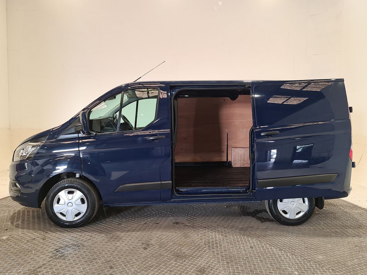 Used Ford Transit Custom 2022 for sale - 76544926: Photo 10