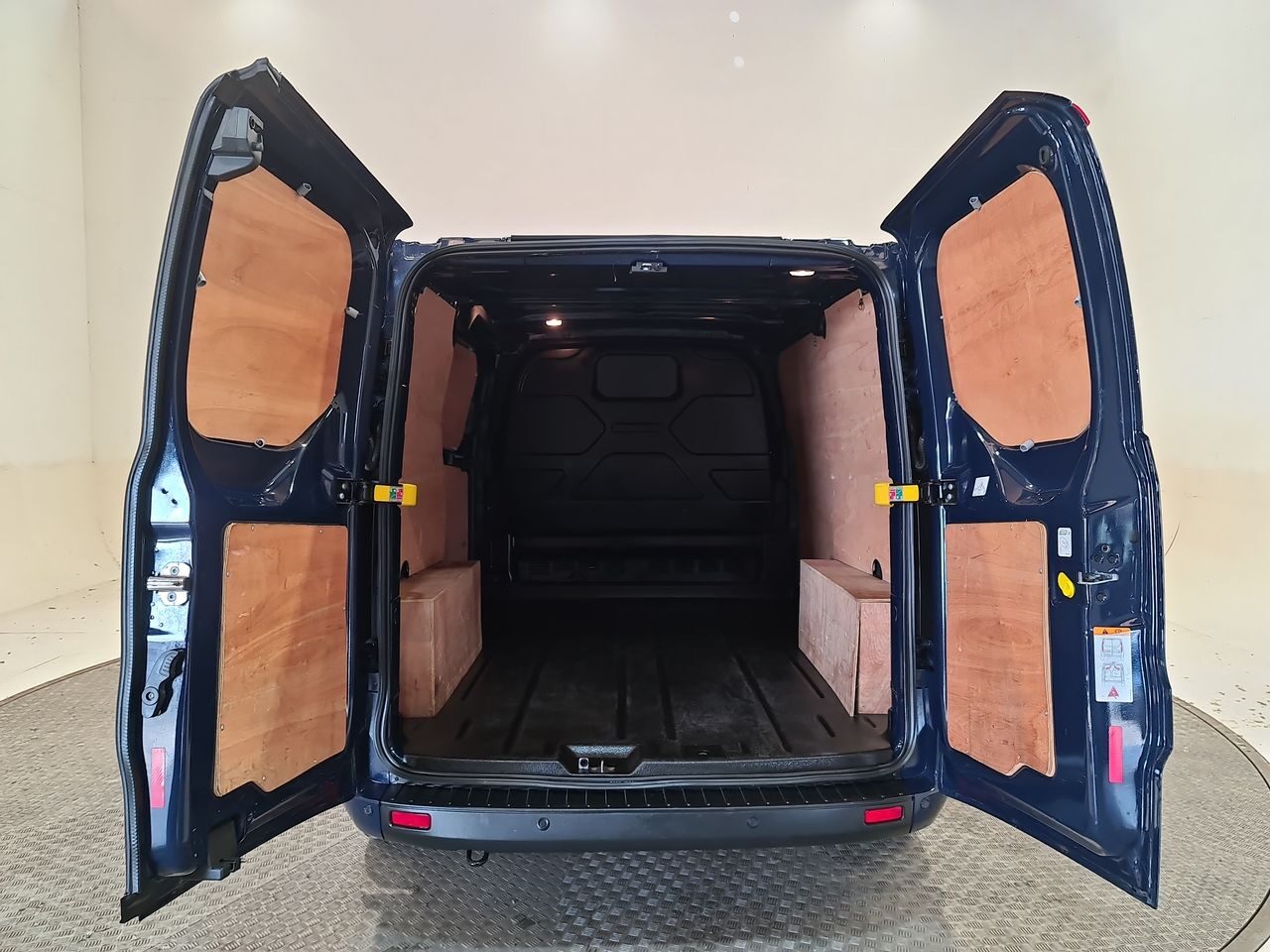 Used Ford Transit Custom 2022 for sale - 76544926: Photo 14