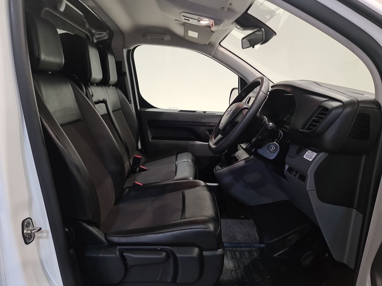 Used Toyota ProAce 2022 for sale - 76819789: Photo 19