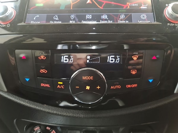 Used Nissan Navara 2021 for sale - 75986410: Photo 33