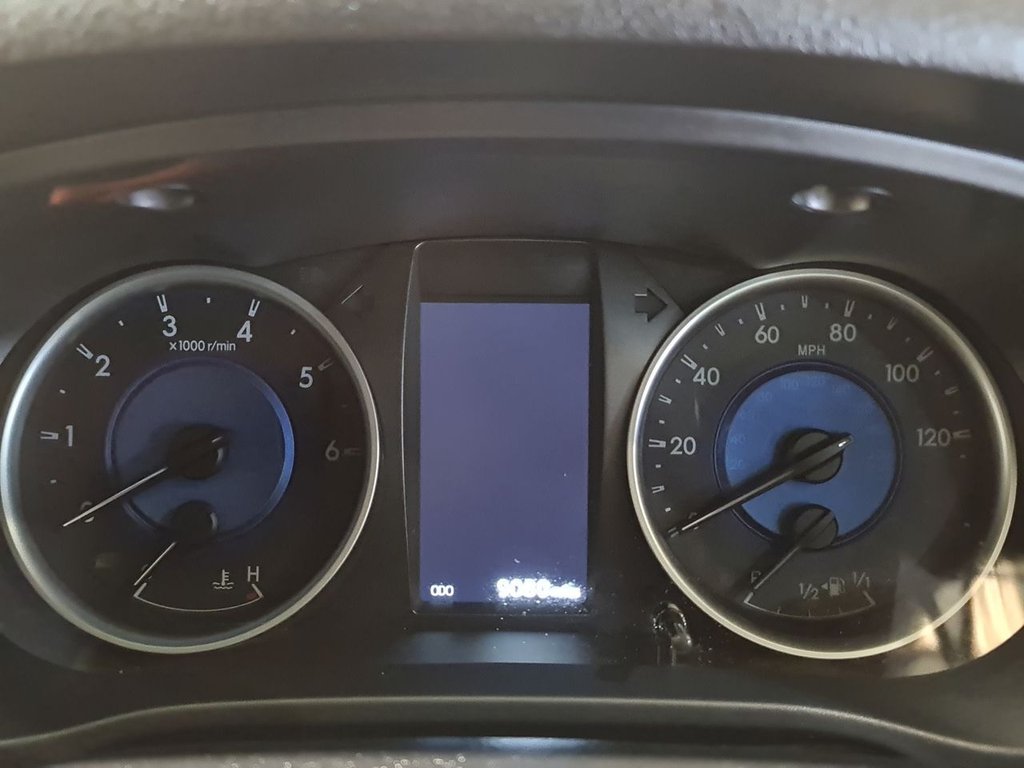 Used Toyota Hilux 2020 for sale - 76439393: Photo 33