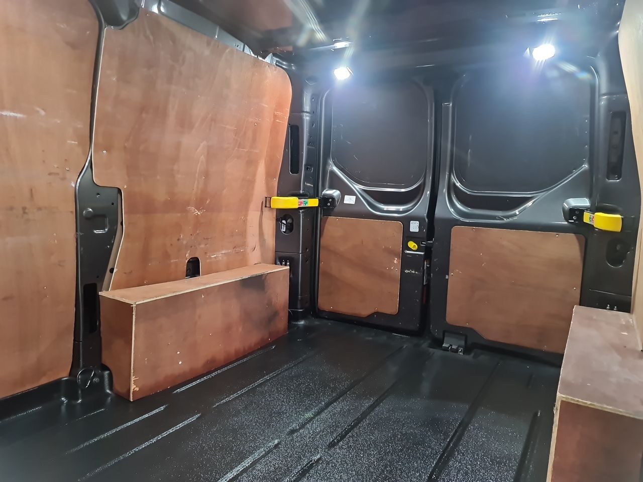 Used Ford Transit Custom 2021 for sale - 76577130: Photo 9