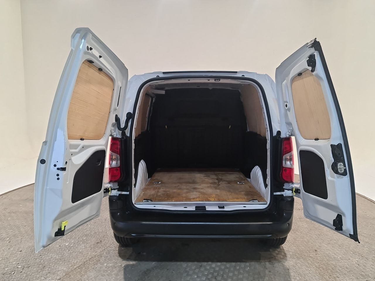 Used Citroen Berlingo 2023 for sale - 77463038: Photo 13