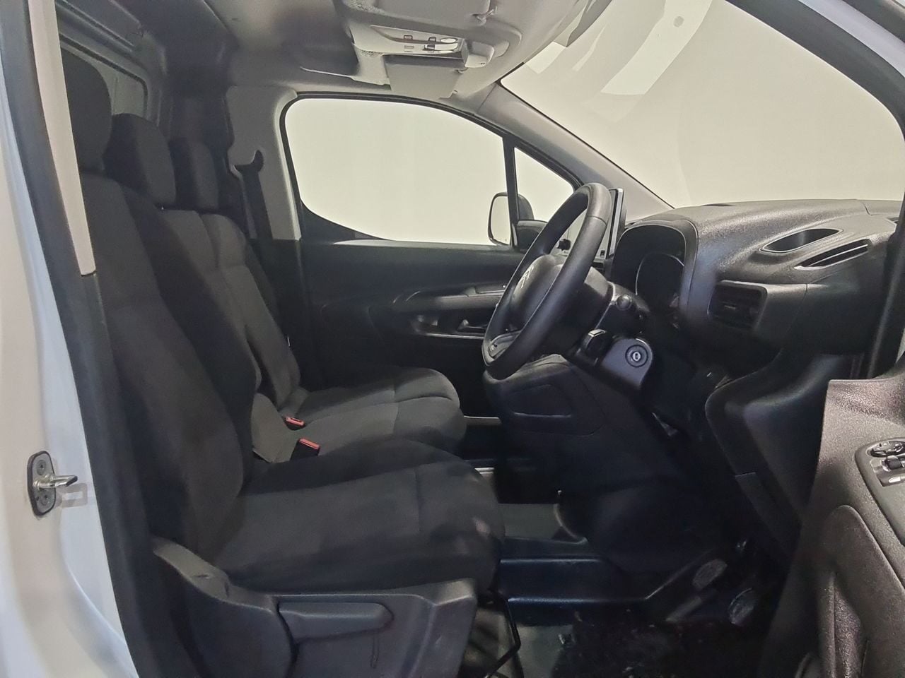 Used Citroen Berlingo 2023 for sale - 77463038: Photo 17