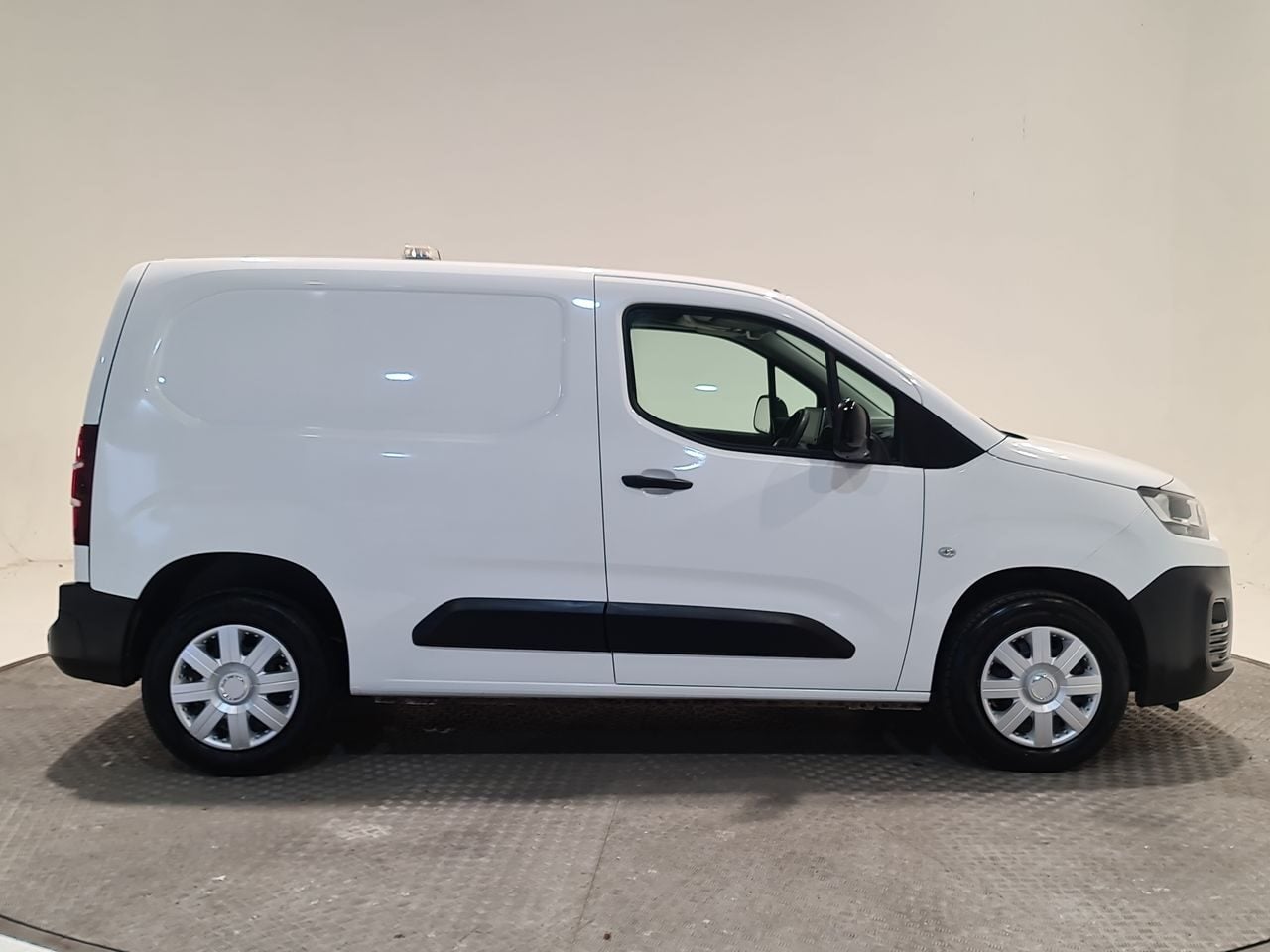 Used Citroen Berlingo 2022 for sale - 77687462: Photo 16